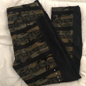 Nike camo running capris